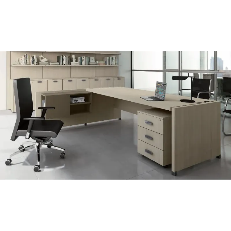 Scrivania Direzionale Legno con Muretto 200x190 | DEOFFICE