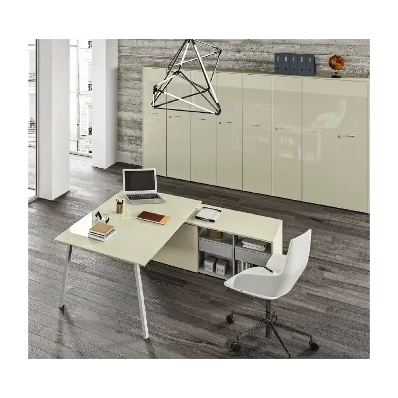 Scrivania con piano in vetro e coppia gambe a cavaletto Dim 160x80x73H