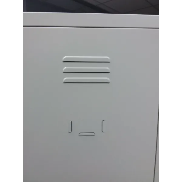 Armadio spogliatoio in metallo, con divisorio sporco pulito a 4 posti cm 120x50x180h